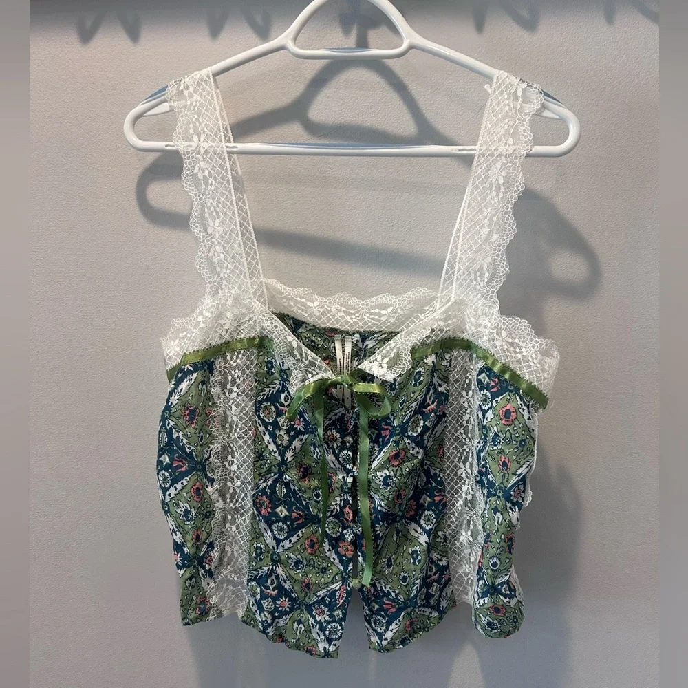 Anthropologie Green and Blue Floral Lace Blouse NWOT - Picture 7 of 7